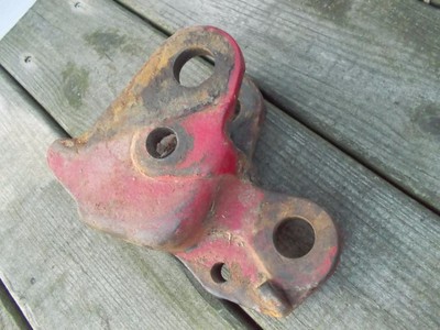 Farmall 350 RC tractor IH bottom 2pt hitch cylinder mounting bracket anchor brac