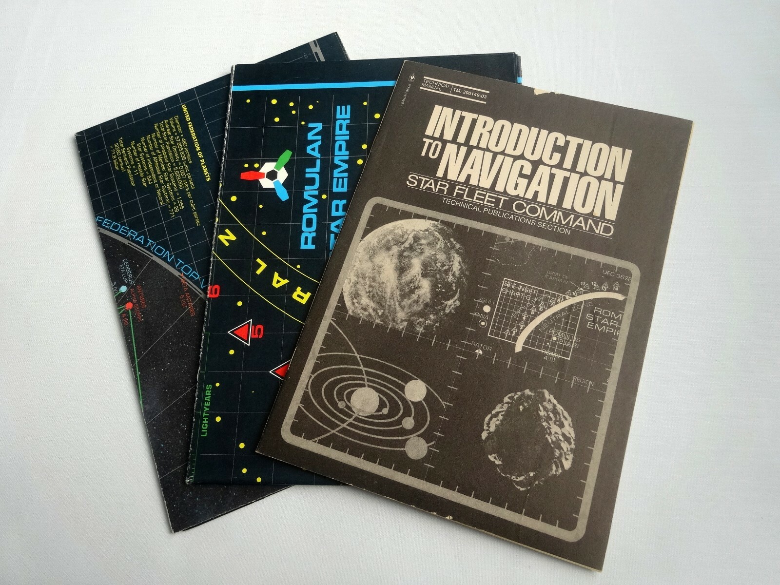 Star Trek Maps Navigational Charts Enterprise Complete w/ Envelope Book & 2 Maps