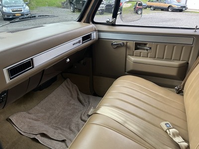 image 4 of interior
