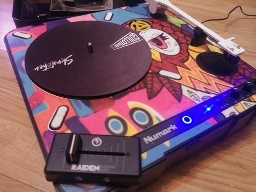 Custom Numark PT01 Scratch upgraded tonearm preamp platter mod turntable raiden