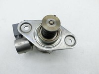 Mercedes W204 C180 11-15 1,6 115KW Einspritzpumpe Hochdruckpumpe Benzinpumpe Mercedes W204 C180 11-15 23.08.2012... Vorschau 2