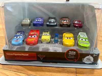 DISNEY CARS 3 PIXAR DELUXE FIGURE PLAY SET - 11 PIECES ROLLING WHEELS NEW IN BOX