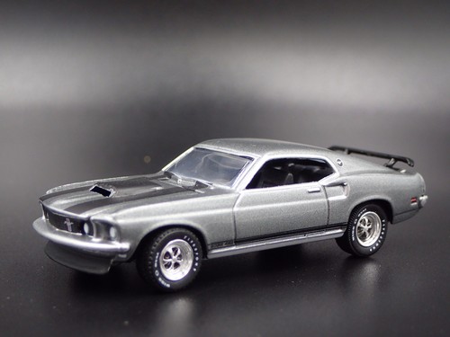 1969 69 FORD MUSTANG BOSS 429 FASTBACK 1/64 SCALE