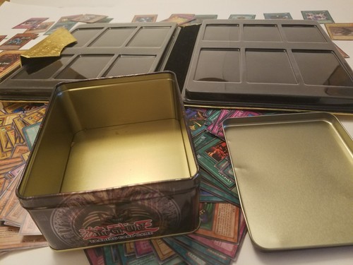 yu gi oh card lot with gold card case and tin(342 cards)