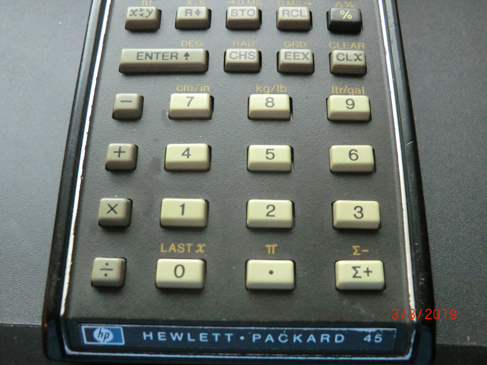 VINTAGE HP-45 Scientific Calculator in good condition with Accessories
