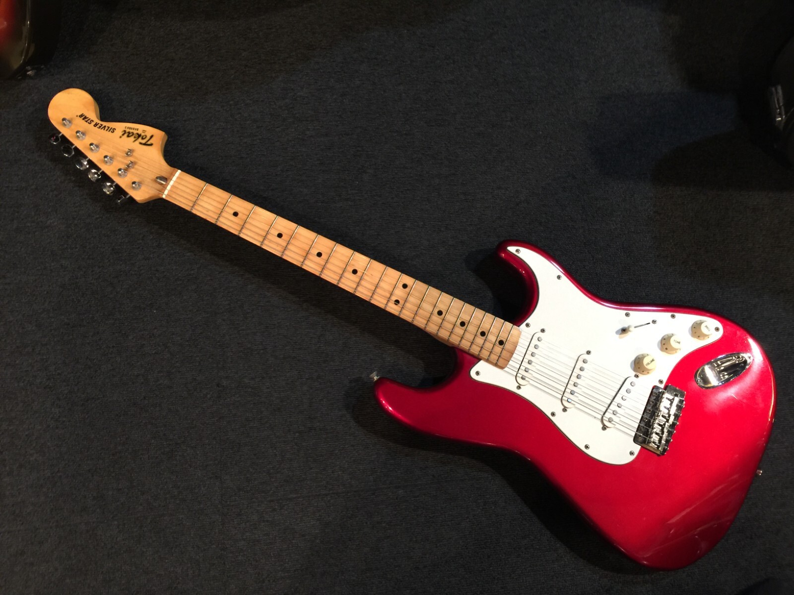 ジャパンビンテージ TOKAI CUSTOM EDITION 38 TSS-38 1984 Tokai Japan TSS-38 Silver Star Stratocaster (Black