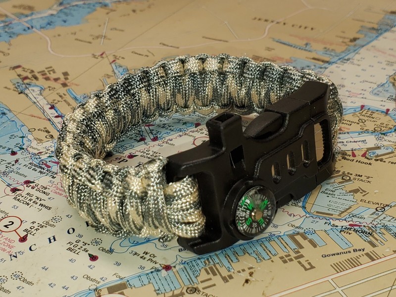 PARACORD SURVIVAL BRACELET, COMPASS, FLINT, WHISTLE CAMPING GEAR, 8"