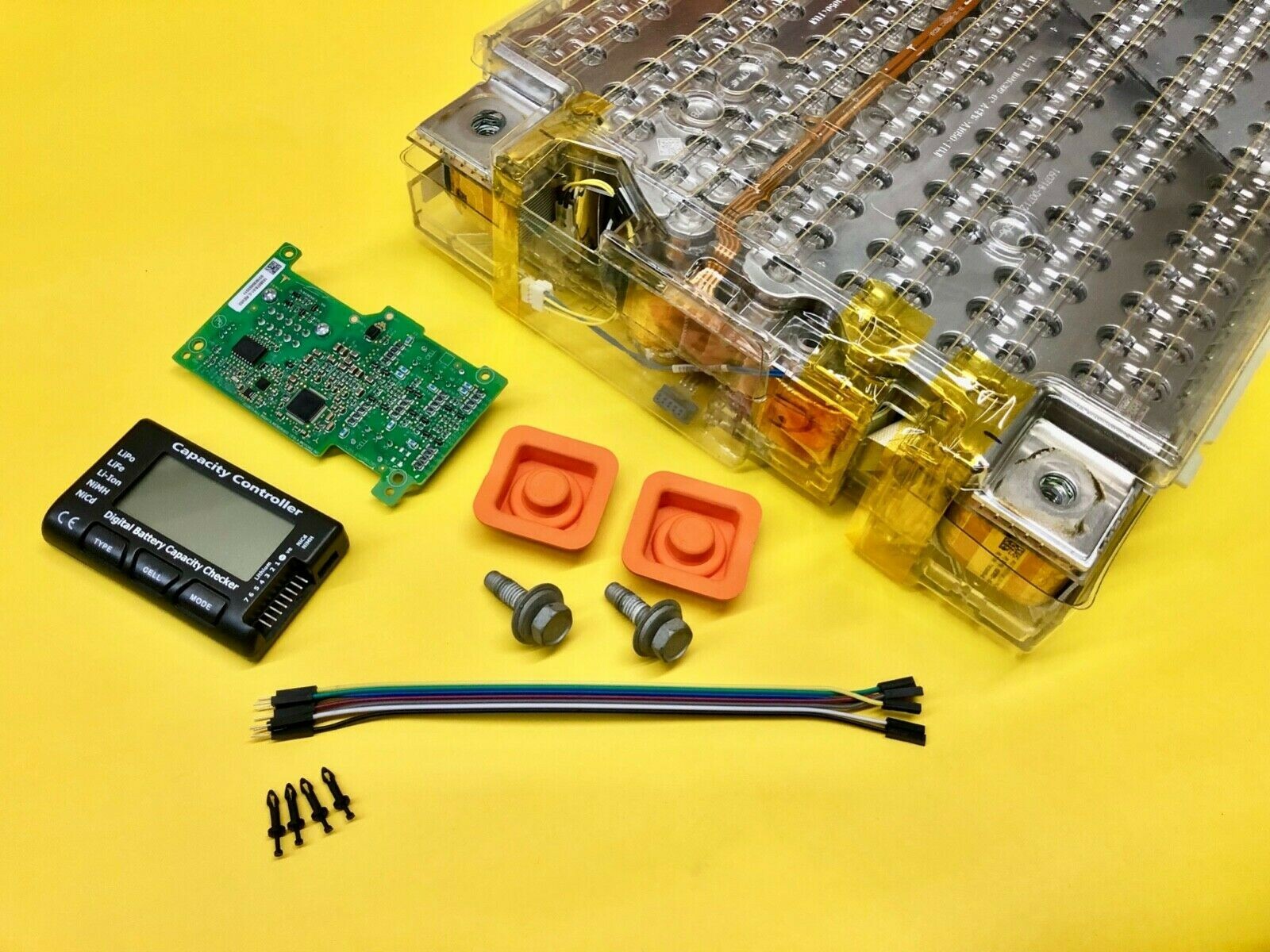 Аккумуляторные модули call. Батарейки tesla 8594183396675. Батарейный модуль catl колбаса. Battery module. Батарейный модуль catl 12s1p.