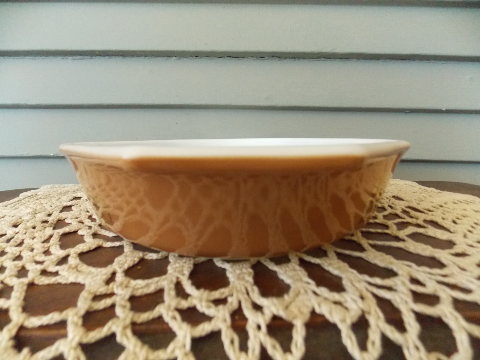 Vintage Pyrex Early American Heritage Divided Casserole Dish 1 1/2 Quart