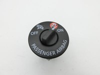 Renault Captur I  13-21 Schalter On Off Beifahrerairbag Renault Captur I  13-21 08.06.2018 gebraucht Vorschau 1