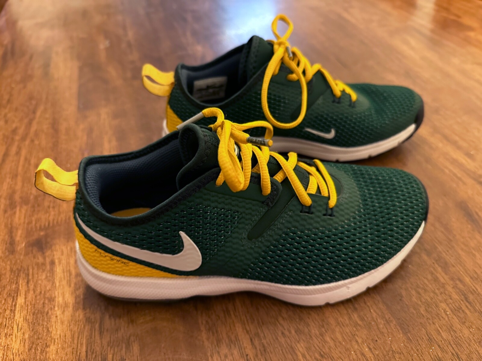 nike air max typha 2 nfl green bay
