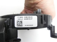 BMW E88 120d LCI 08-11 Airbag Schleifring Wickelfeder BMW E88 120d LCI 08-11 11.03.2010 6989556-03 04308125-07 gebraucht Vorschau 5