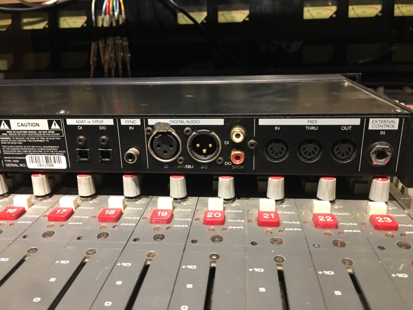 TC Electronic Intonator Pitch Correction Processor De- Esser/Filter
