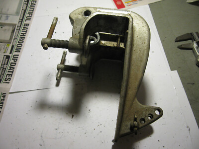 clamp   Antique Zephyr  model 4404 outboard prop