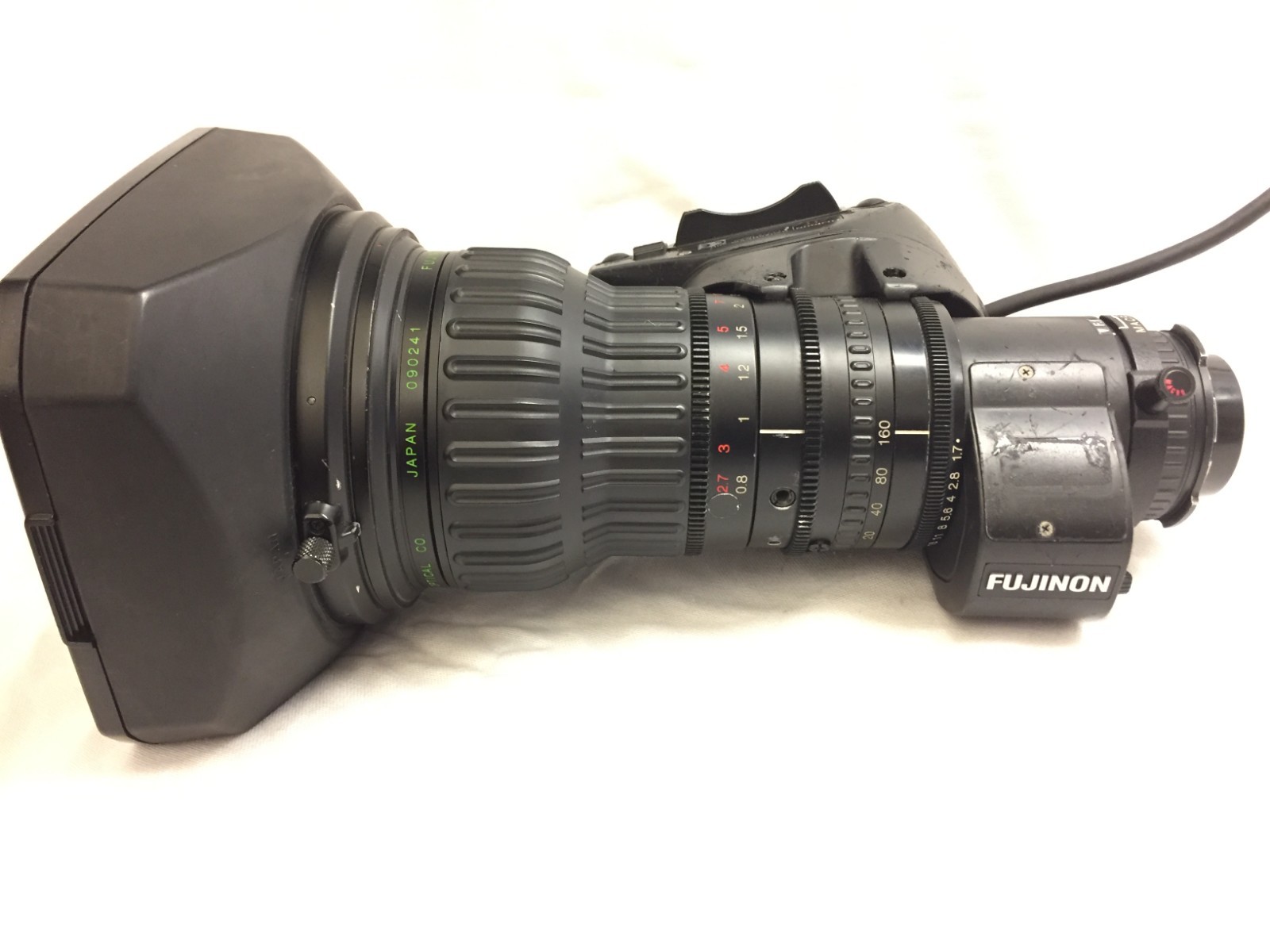 Fujinon A20x8BEVM-28B 1:1.7 / 8-160 mm EFP ENG 2/3