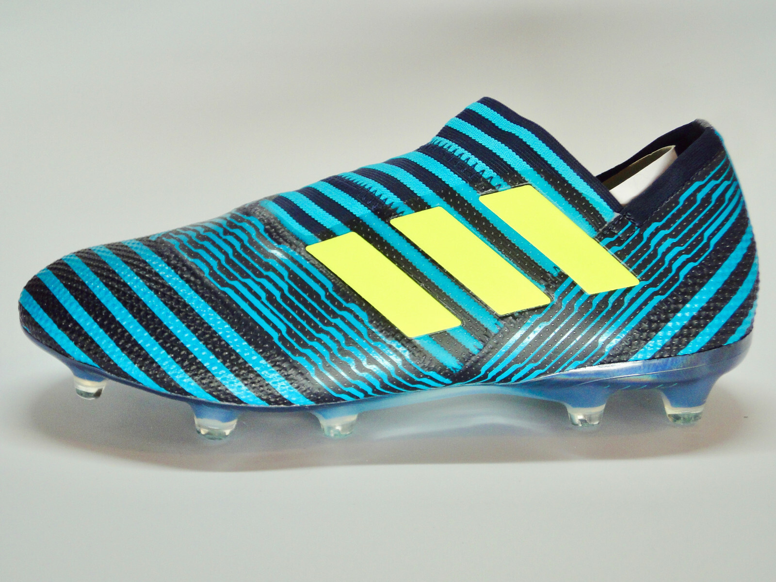 ADIDAS NEMEZIZ 17.4 Fußballschuhe Schuhe Fußball Herren weißschwarzgelb S82476 ADIDAS NEMEZIZ 17.4 Fußballschuhe Schuhe Fußball Herren weißschwarzgelb S82476