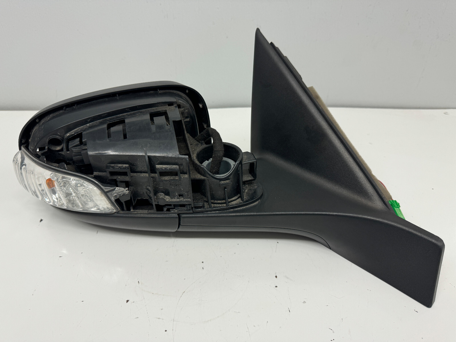 能面（小面）　③ 2025-Kawasaki-Ninja-ZX-6R-Metallic-Matte-Dark-Gray/Ebony