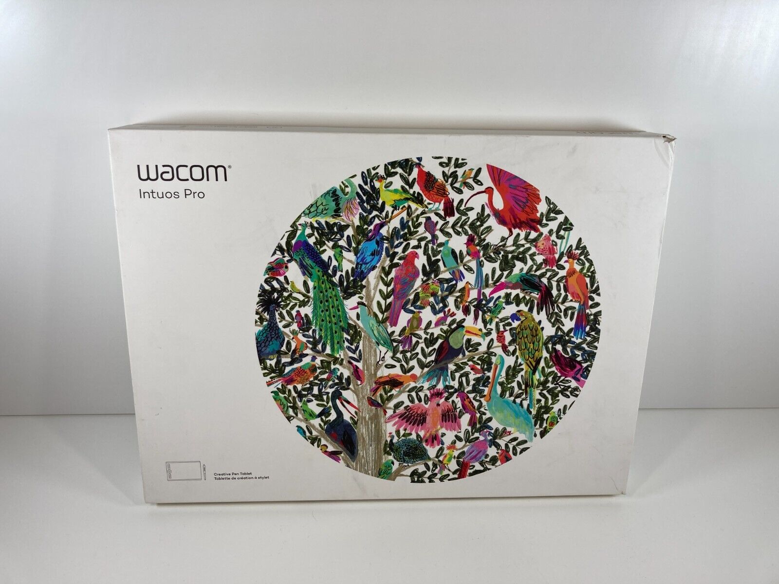 Wacom Intuos Pro Graphic Tablet PTH-660 Missing Pen and USB Wacom Intuos Pro Graphic Tablet PTH-660 Missing Pen and USB