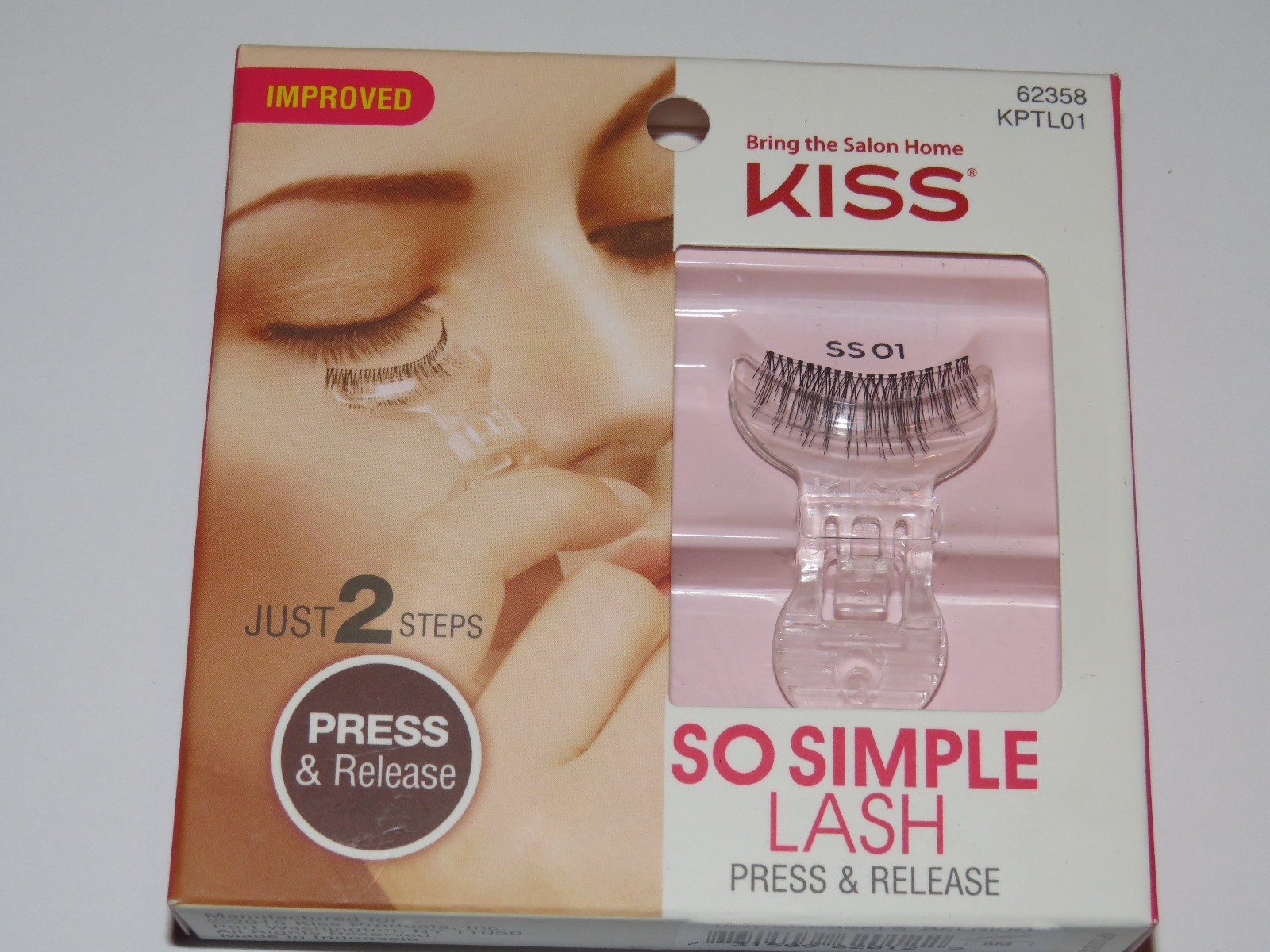 UPC 731509620122 product image for Kiss Blooming Lash Natural Flourish Eyelashes 64872 | upcitemdb.com