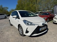 2017 Toyota Vitz 1490 cc Hybrid