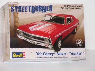 REVELL 85-4237 1/25 69 CHEVROLET NOVA YENKO F/S