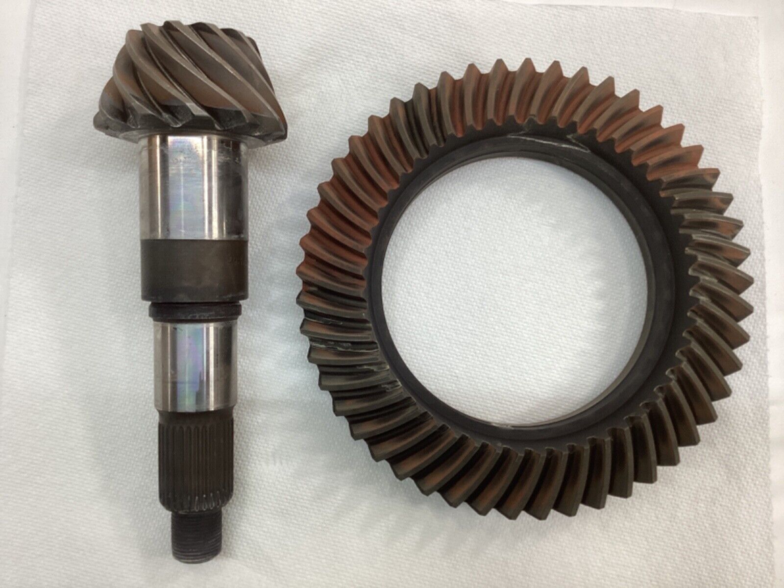 38100-0C760 Nissan Frontier Final Drive Gear Set NEW OEM 38100-0C760 Nissan Frontier Final Drive Gear Set NEW OEM