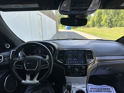 image 4 of interior