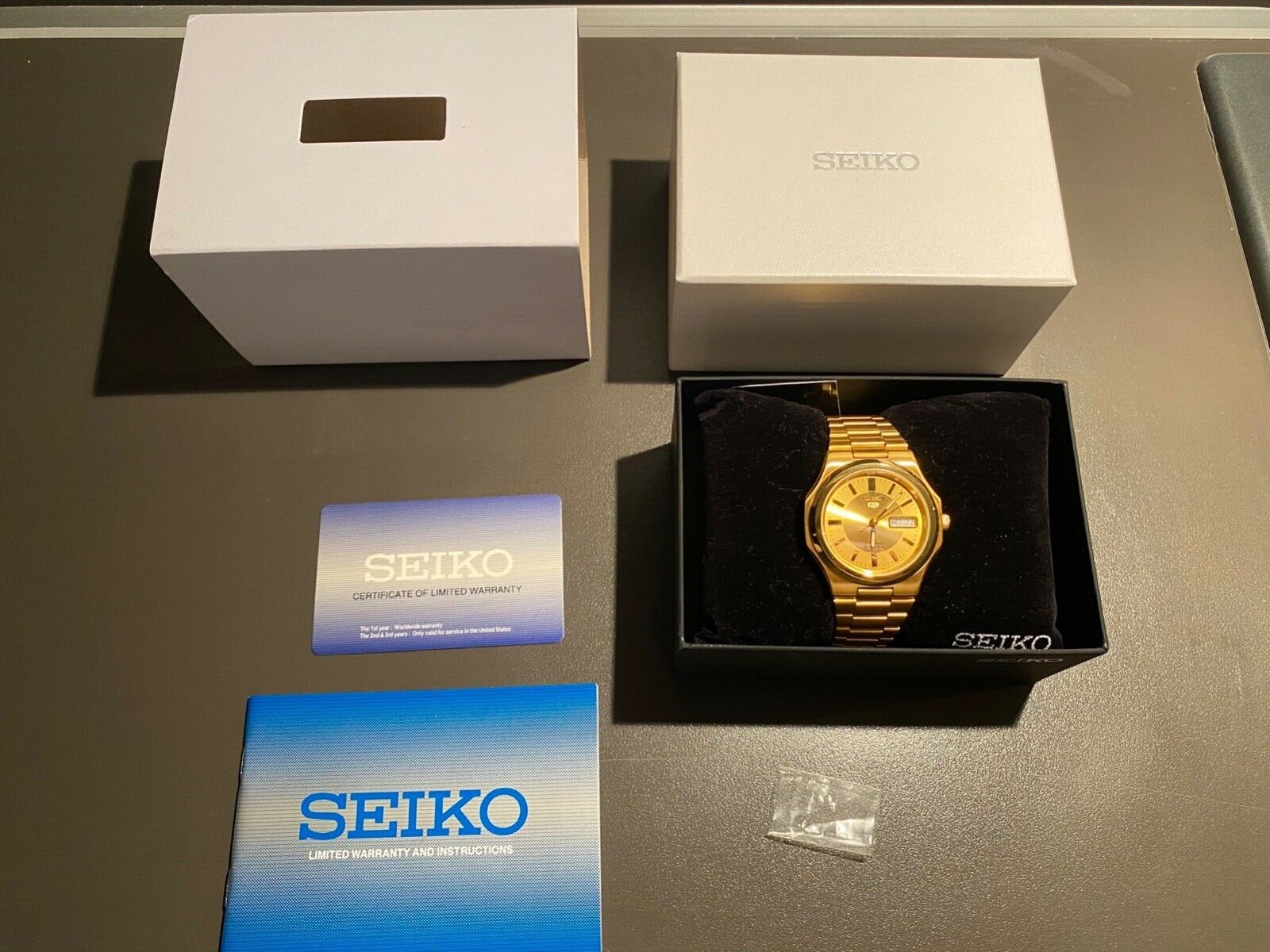 Seiko SNKK52 Armbanduhr für Herren Gold Neu 