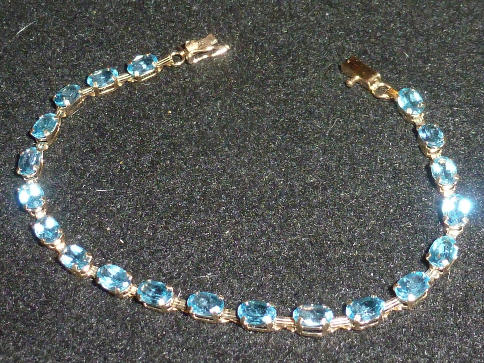 10K SOLID YELLOW GOLD BLUE SPINEL GEMSTONE BRACELET - 7