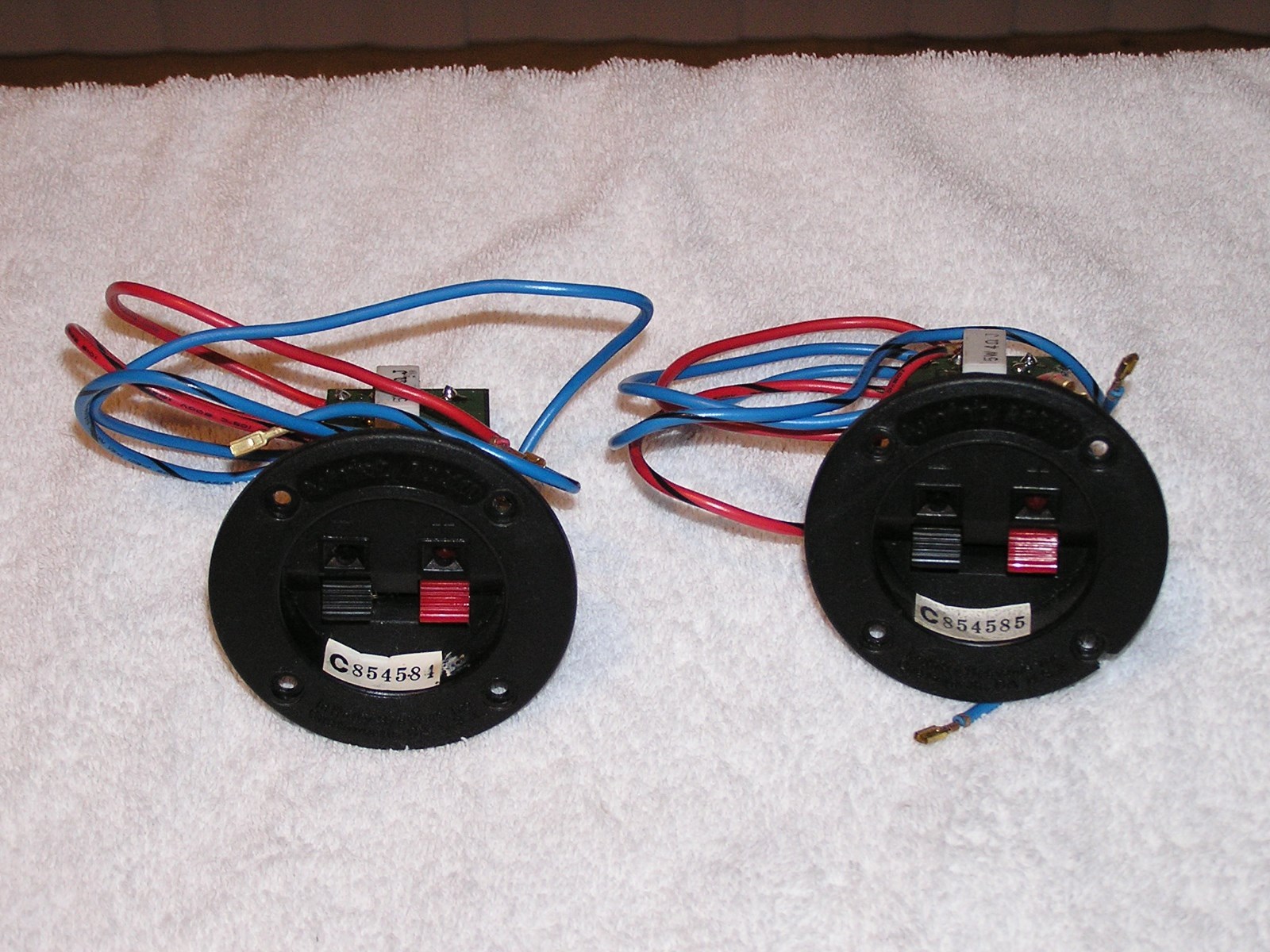 2 each Infinity RS-2000 Two-Way Crossovers & Wire Clips 6.5 Woofer and Tweeter