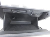 VW Tiguan 5N 11-18 Handschuhfach Handschuhkasten VW Tiguan 5N 11-18 29.07.2015 5M1857101H gebraucht Vorschau 5