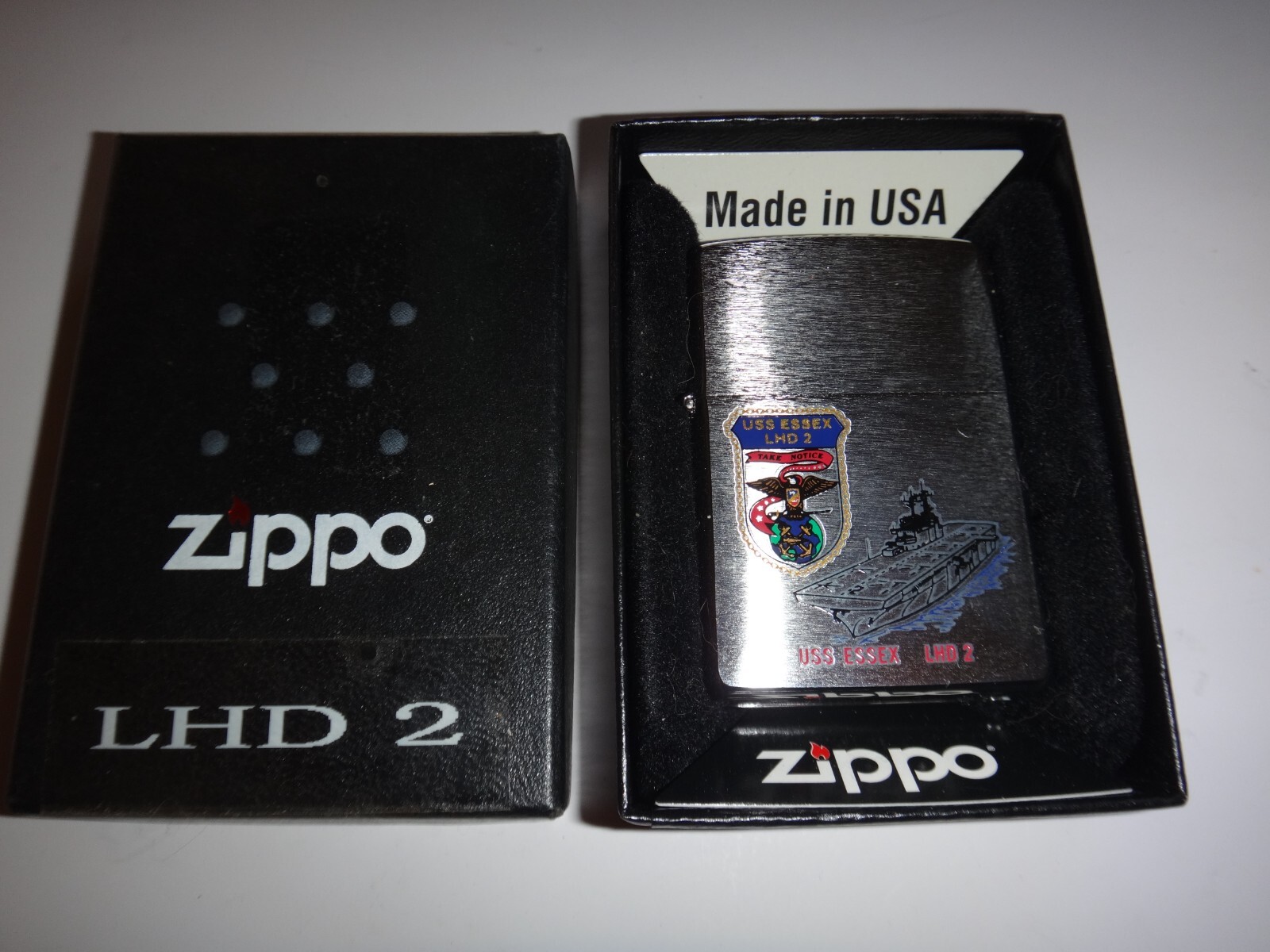 ジッポーUSS Essex(LHD-2) Zippo lighter US Navy USS Essex LHD-2 Made in 2001 Unused