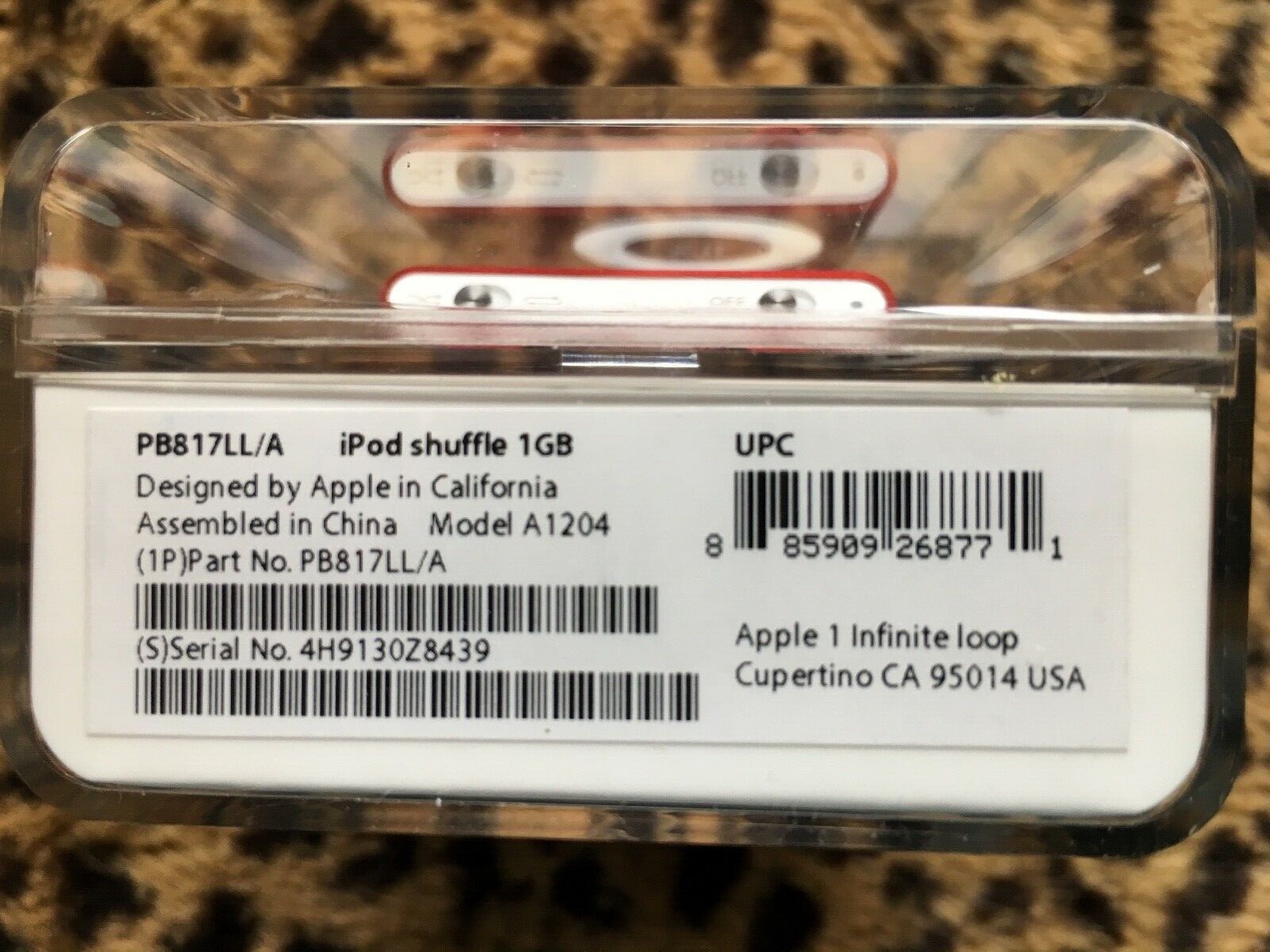 Apple iPod Shuffle 2nd Generation Special Edition Red (1 GB)