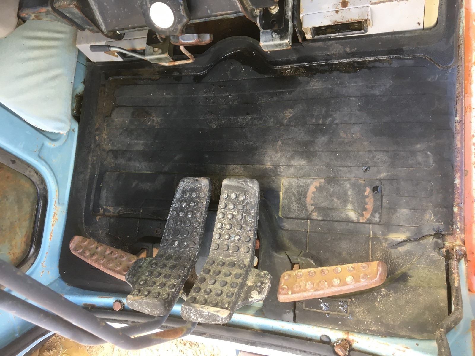 1995 Hitachi EX200LC-3 Hydraulic Excavator