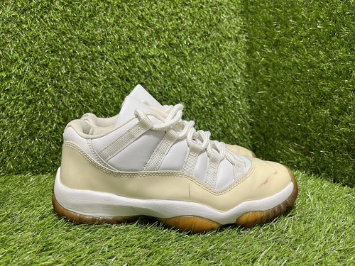 jordan 11 light zen grey