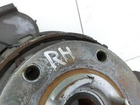 Audi Q7 4L 09-12  TDI 4,2 250KW 4WD Achsschenkel Radnabe Rechts Hinten Audi Q7 4L 09-12 15.09.2011 95533161220 gebraucht Vorschau 6