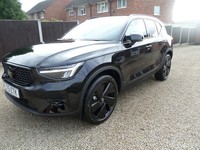 2025 Volvo XC40 2.0 B4P PLUS BLACK EDITION, PETROL HYBRID ** 1015 MILES ** ESTAT