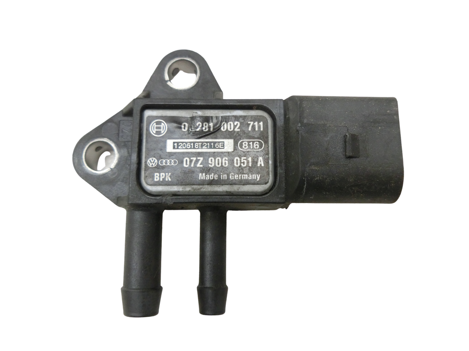 Boost pressure sensor Differential pressure sensor for Audi Q7 4L 0509