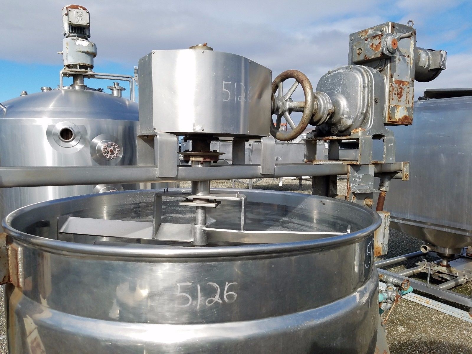 Lee kettle, 200 gallon capacity, full jacketed for 40 PSI