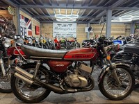 1975 KAWASAKI KH400 S3 CLASSIC 2 STROKE, PRESENTED IN OUTSTANDING CONDITION 