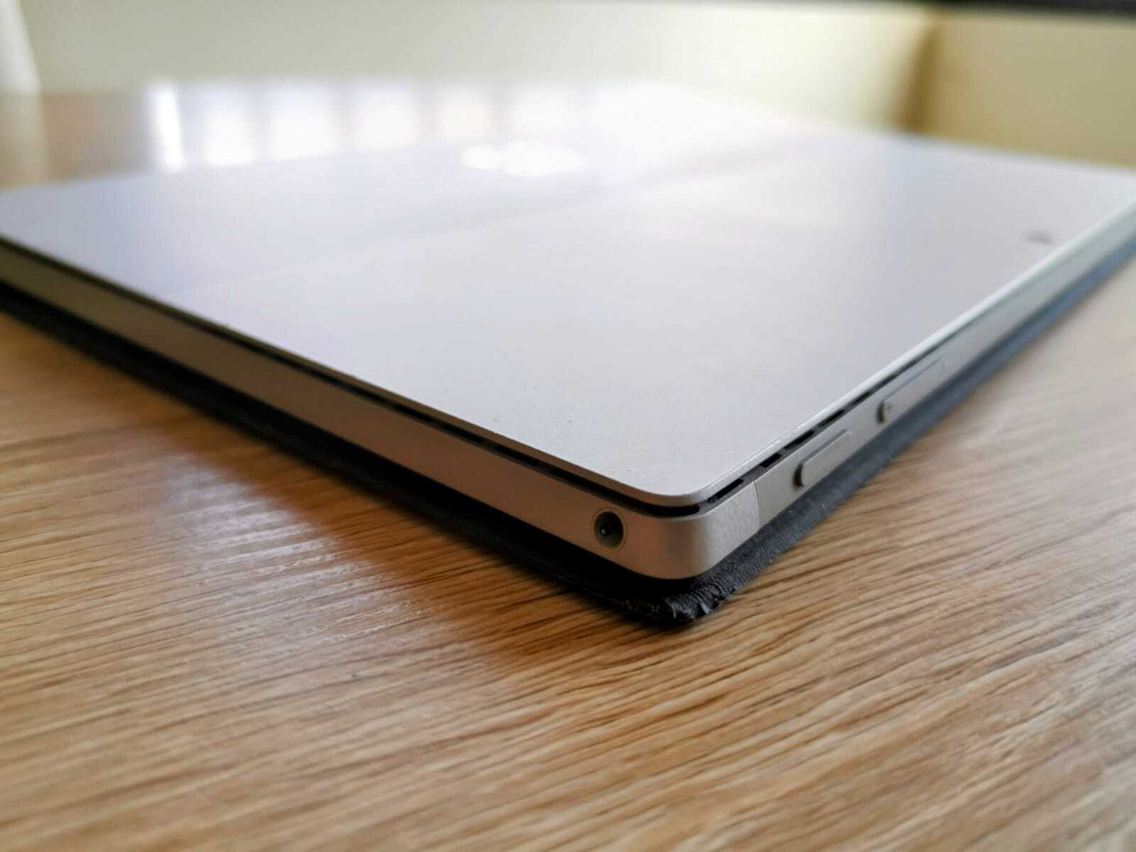 Microsoft Surface Pro 5 12.3 Microsoft Surface Pro 5 12.3