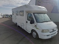 AUTOCRUISE STARBLAZER 4 BERTH 05 
