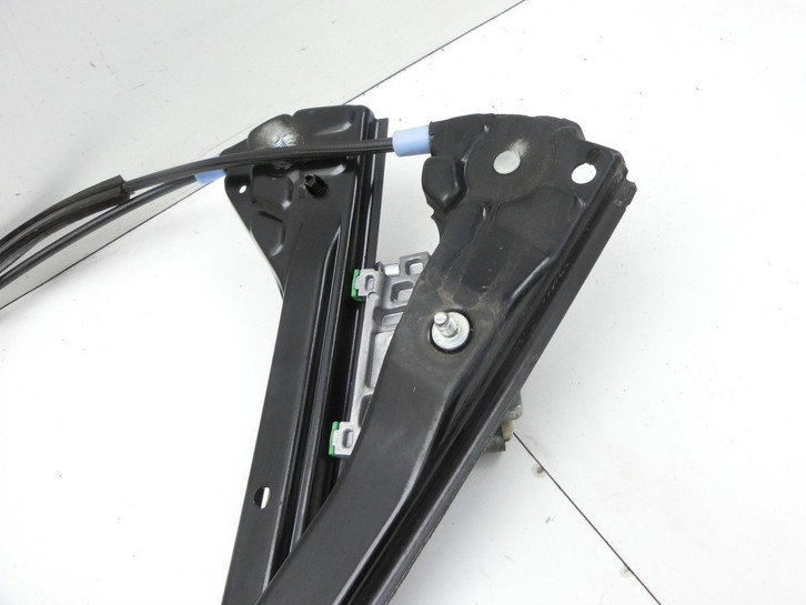 BMW 318Ci E46 00-03 Cabrio Fensterhebermotor mit Fensterheber Rechts Vorne BMW 318Ci E46 00-03 25.02.2002 8362063... Bild 4