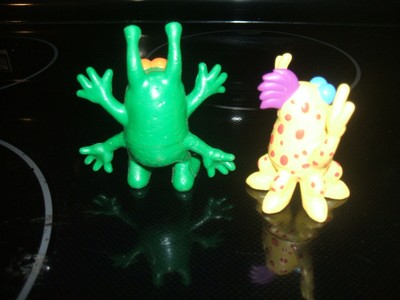 Wendy's Applause 1989 Mixup Aliens 2 of them green and yellow  nice