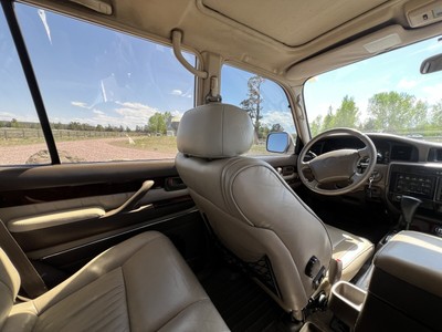 image 15 of interior