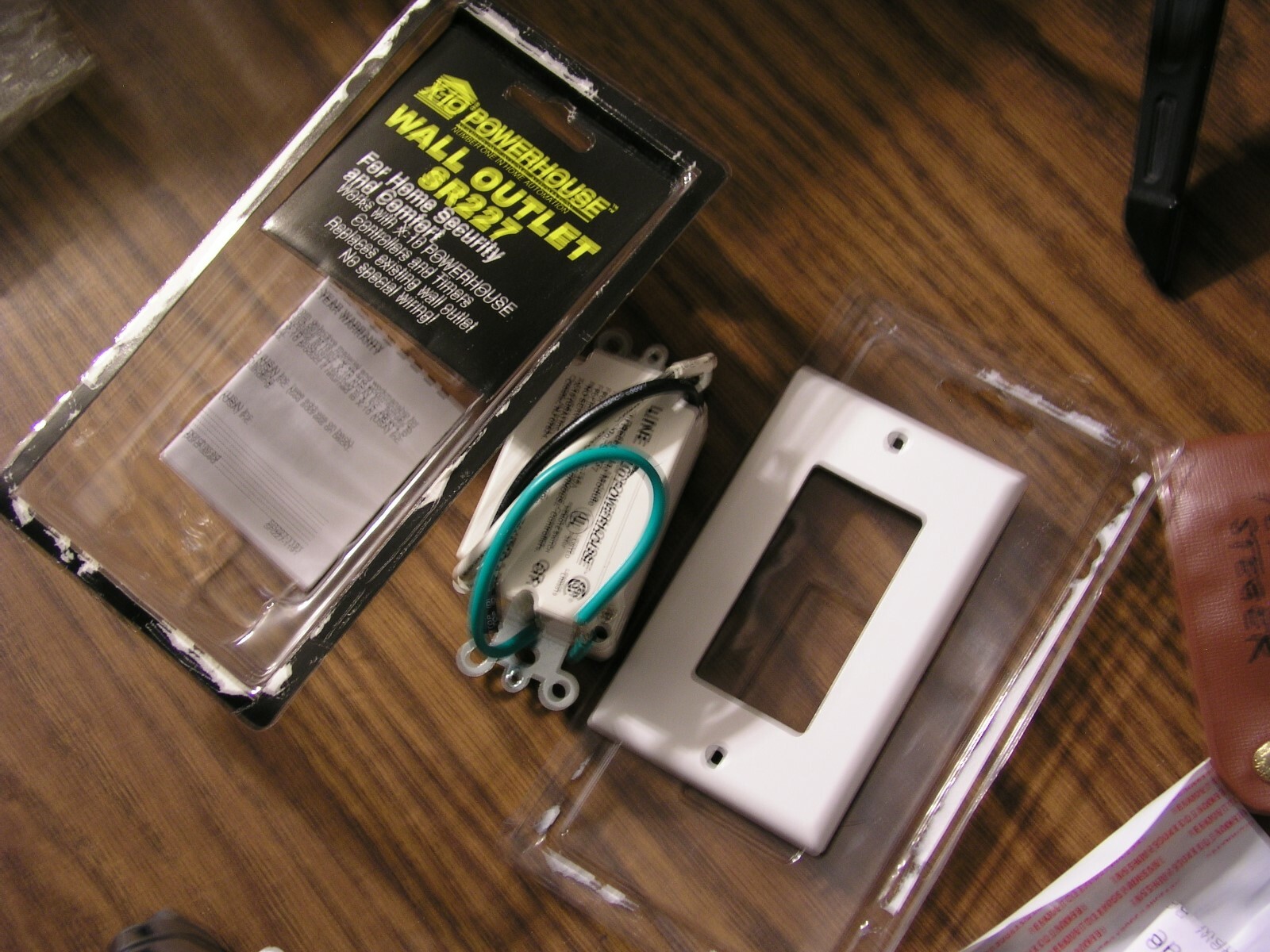 X10 Powerhouse Duplex Wall Outlet SR227 Works with X-10 Home Automation