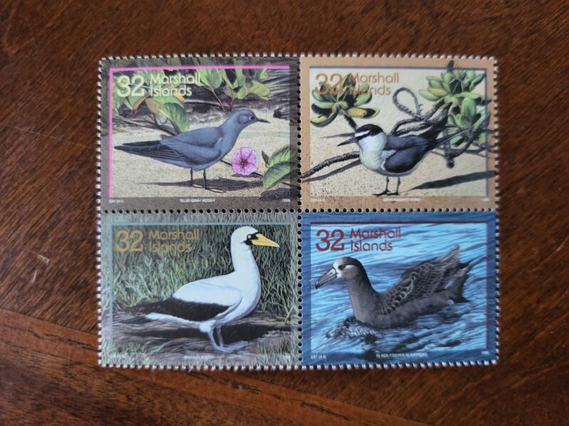 1996 MARSHALL ISLANDS Sc# 663 - 666 BIRDS - Block of 4 - MNH