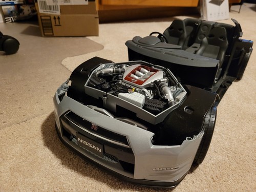 Nissan r35 GTR 1:8 scale eaglemoss die-cast model | eBay