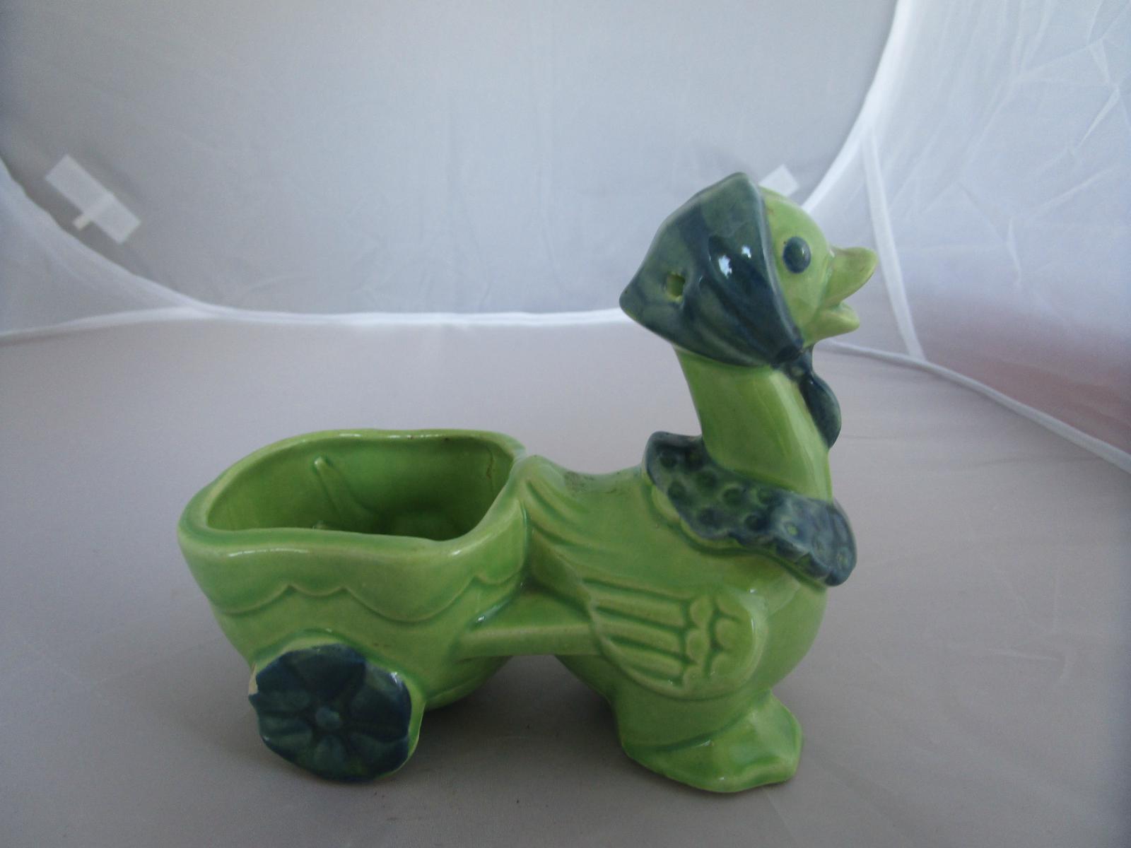 Vintage Shawnee Mother Duck  Planter  Made in USA #752