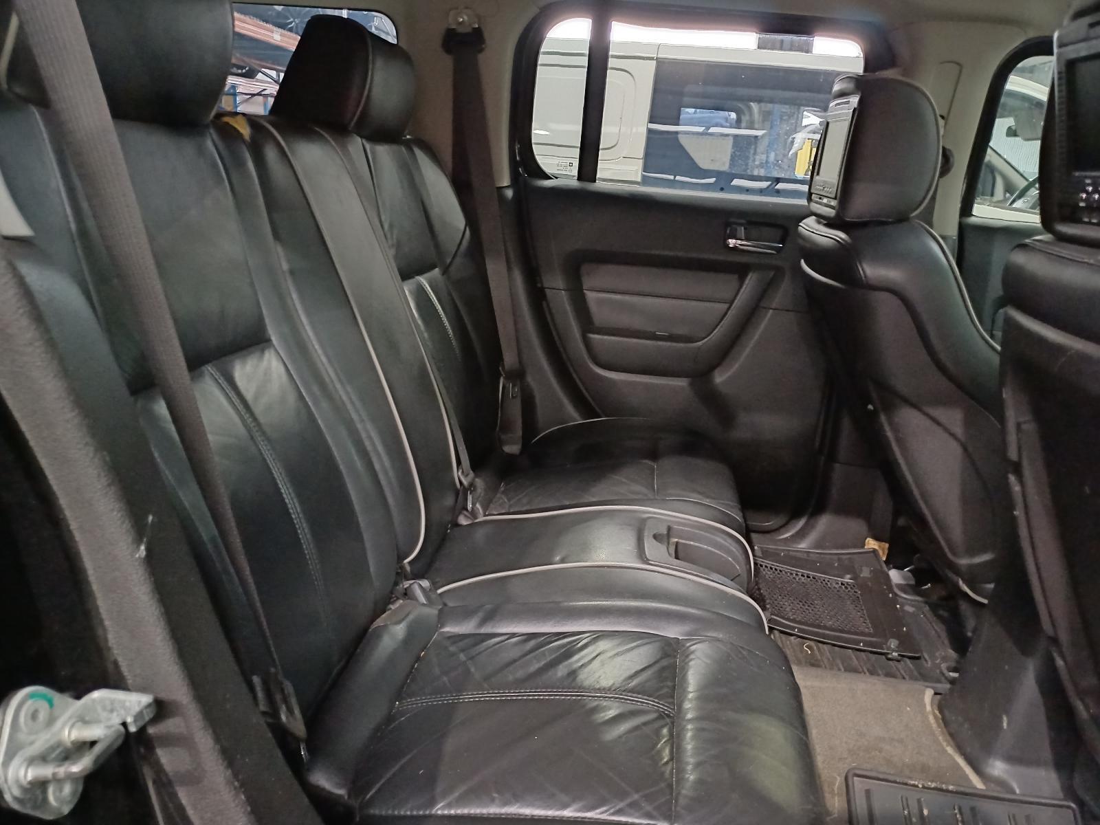 HUMMER H3 07/2007-12/2009 BOOTLID/TAILGATE BLACK - thumbnail 11